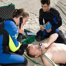 PADI Emergency Oxygen Provider Course in Grand Cayman
